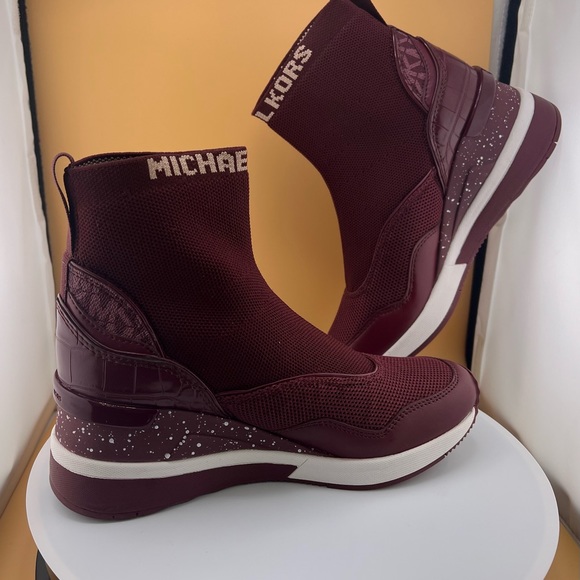 Michael Kors Swift Stretch Knit Crocodile Embossed Sneakers Booties - Burgundy - Picture 3 of 9